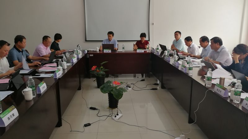 小型五轴母机：定制厂家对比解析